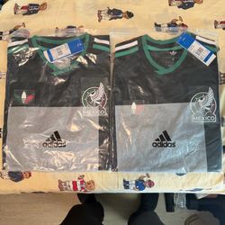 Adidas Mexico 2026 World Cup jersey in black & green