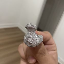 925 Moissanite Ring size 8