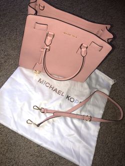 MK purse