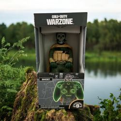 Call of Duty Warzone Ghost Controller and Phone Holder