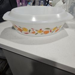 Arcopal France Floral Scania Vintage Oval Glass Retro 12” Casserole Dish Milk