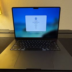2024 Apple MacBook Air 15 Inch 8GB 