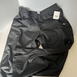 New Everlast windbreaker pants.  2XL