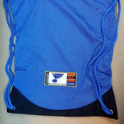 St. Louis Blues backsack great to carry books Go to gym or Go to work with.