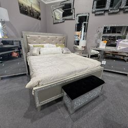 4 Pc Cal King Bedroom Set With Free Mattress 