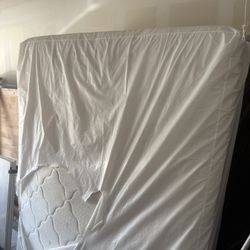 Mattress And Boxspring head Board 