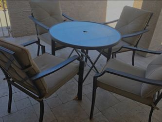 5 Piece Patio Table, Dining Set With Cushions