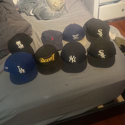snap back hats “5$ EACH!!”