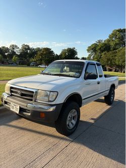 1999 Toyota Tacoma