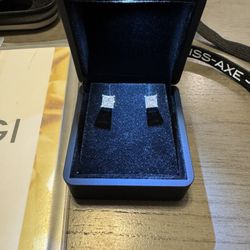 Lab Grown Princess Cut 2ctw Diamond Studs Igi