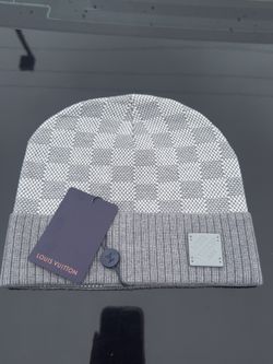 Beanie Louie V