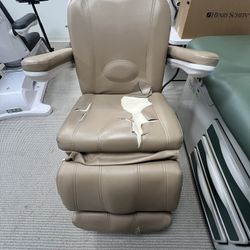 Tattoo/esthetician Bed 