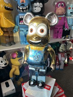 Minion Bearbrick 1000%