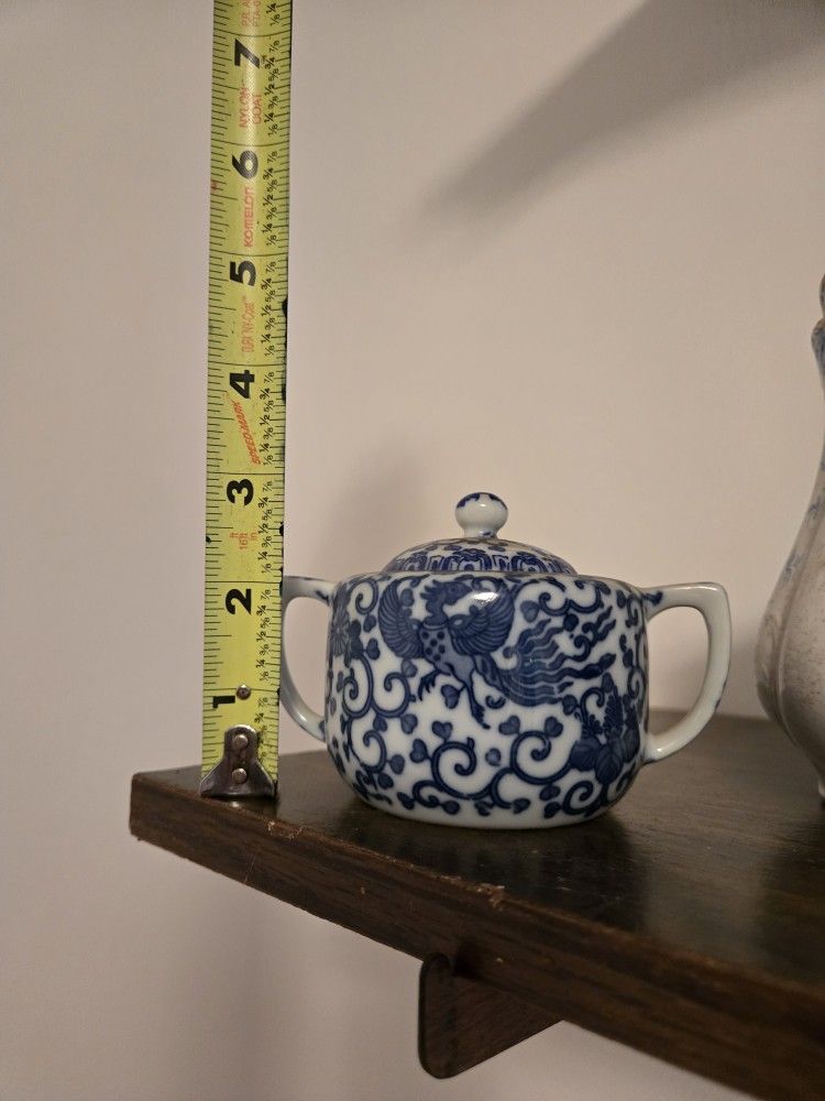 Morimura Brothers (Predecedors of Noritake) Blue Phoenix sugar bowl