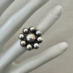 Vintage  Sterling silver  Mexico  Daisy Flower Ring