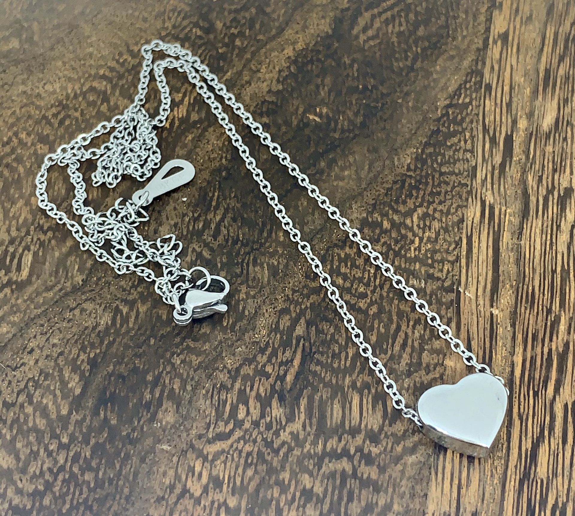Women ♥️ stainless steel necklace