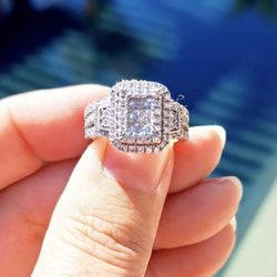 $4,300 At Jared 1-1/4 Carat Natural Diamond Engagement Ring