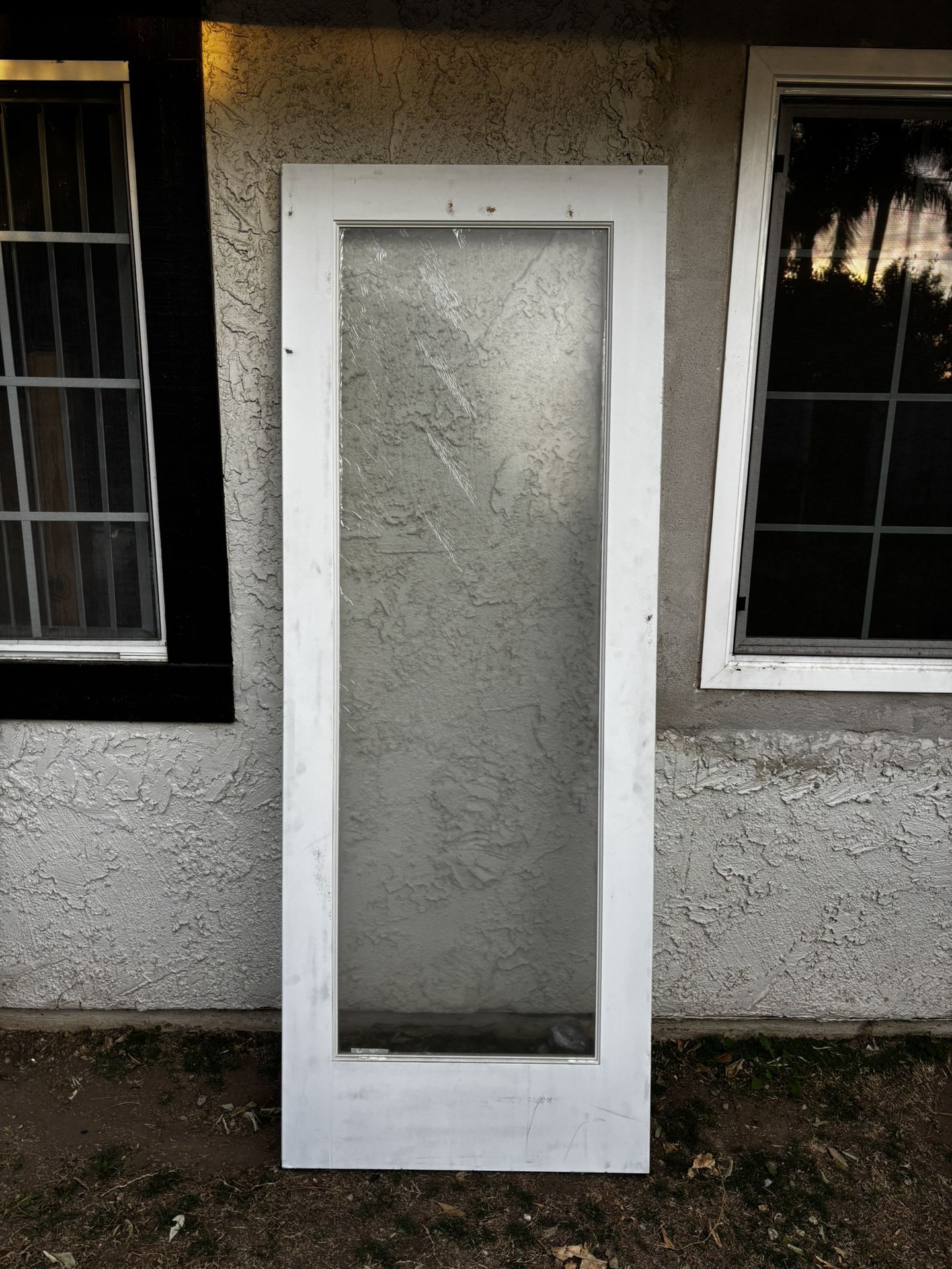 Interior Door / Puerta Interior 