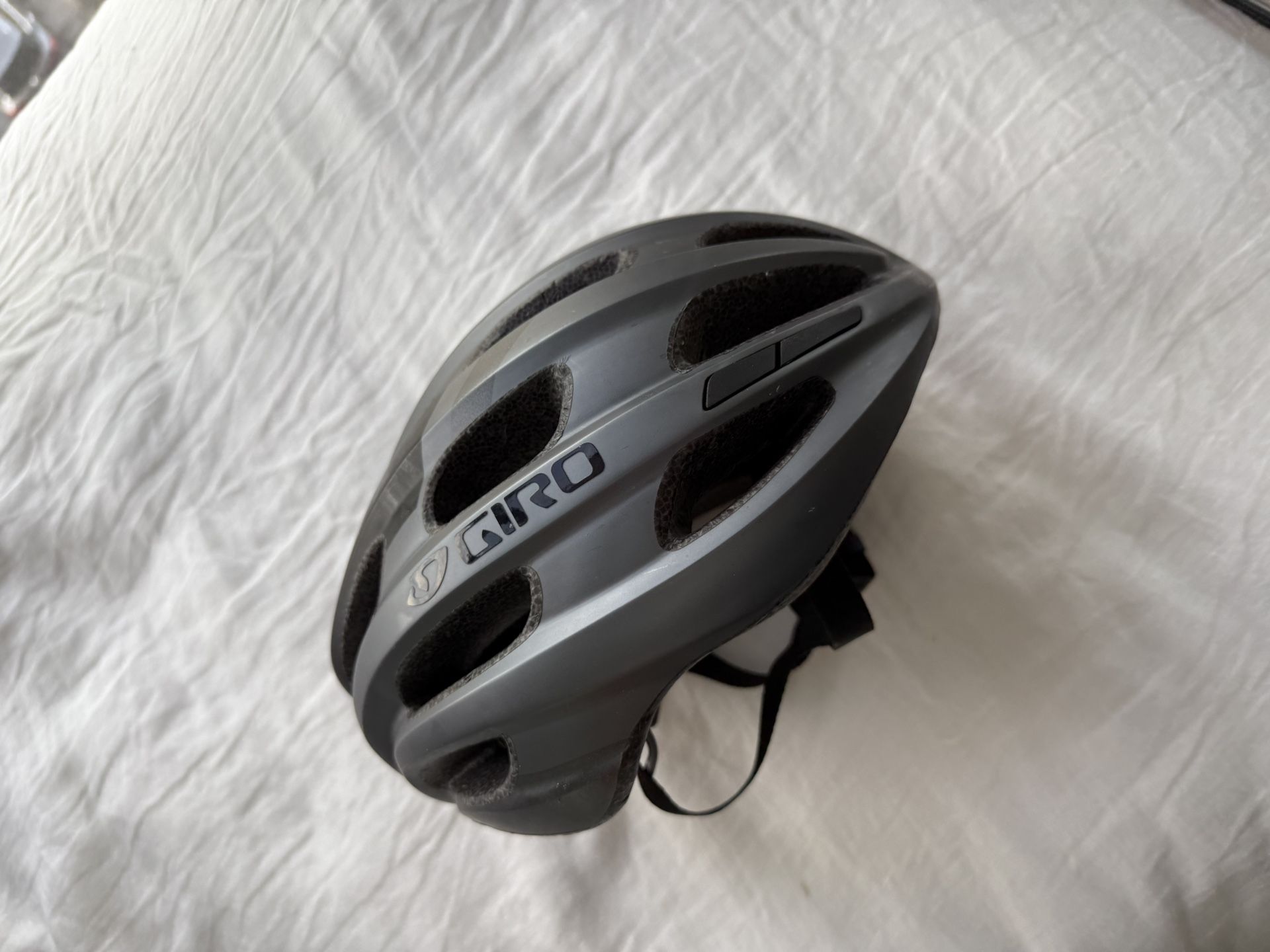 Bike helmet Giro MIPS