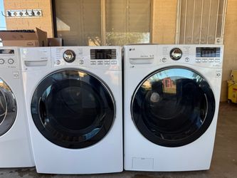 LG washer and electric dryer Front Load 4.5/7.4 CUFT
