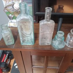 Antiques Bottles 