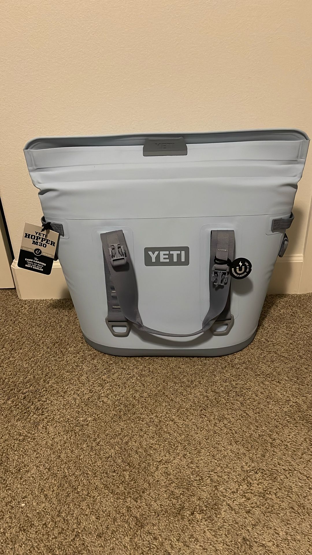 M30 TOTE SOFT COOLER