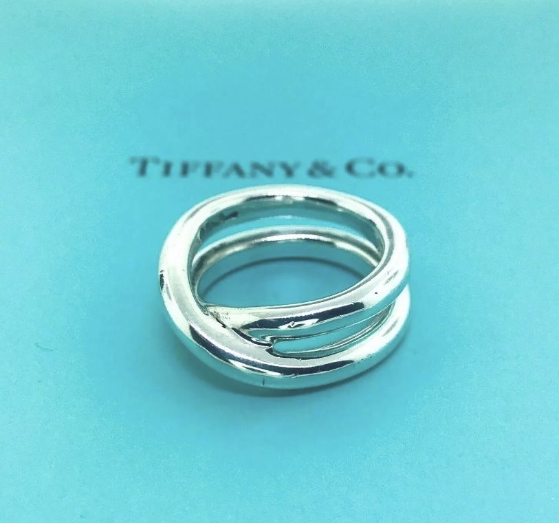 Tiffany & Co. Crossover Le Circle Ring Size 5.5