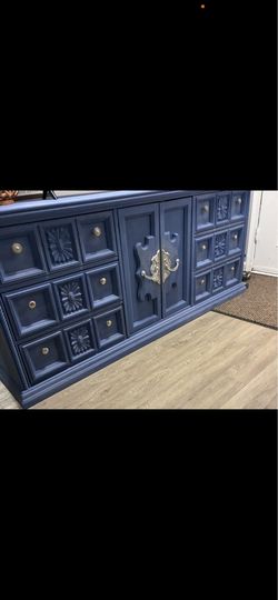 9 draw dresser