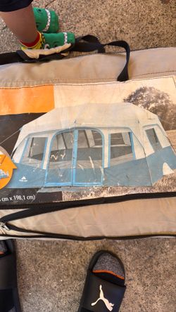 Instant cabin tent