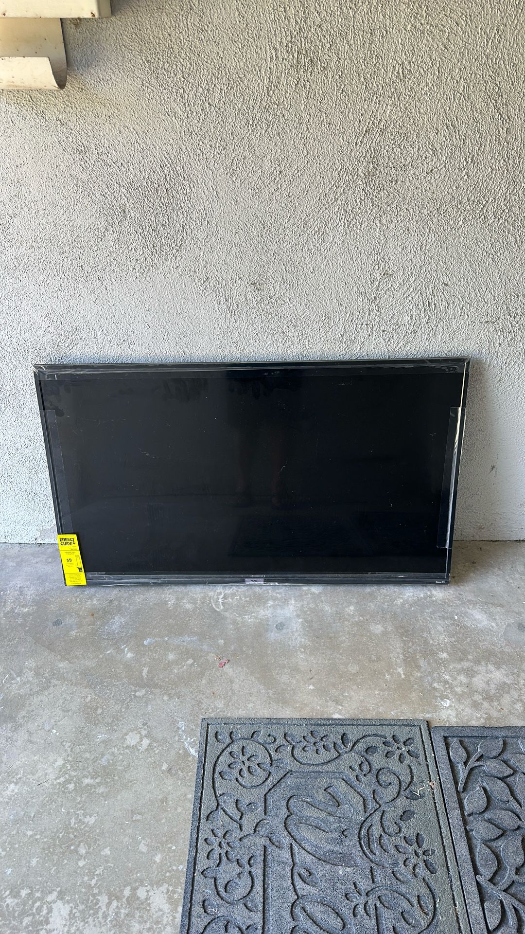 43 Inch TCL TV Television