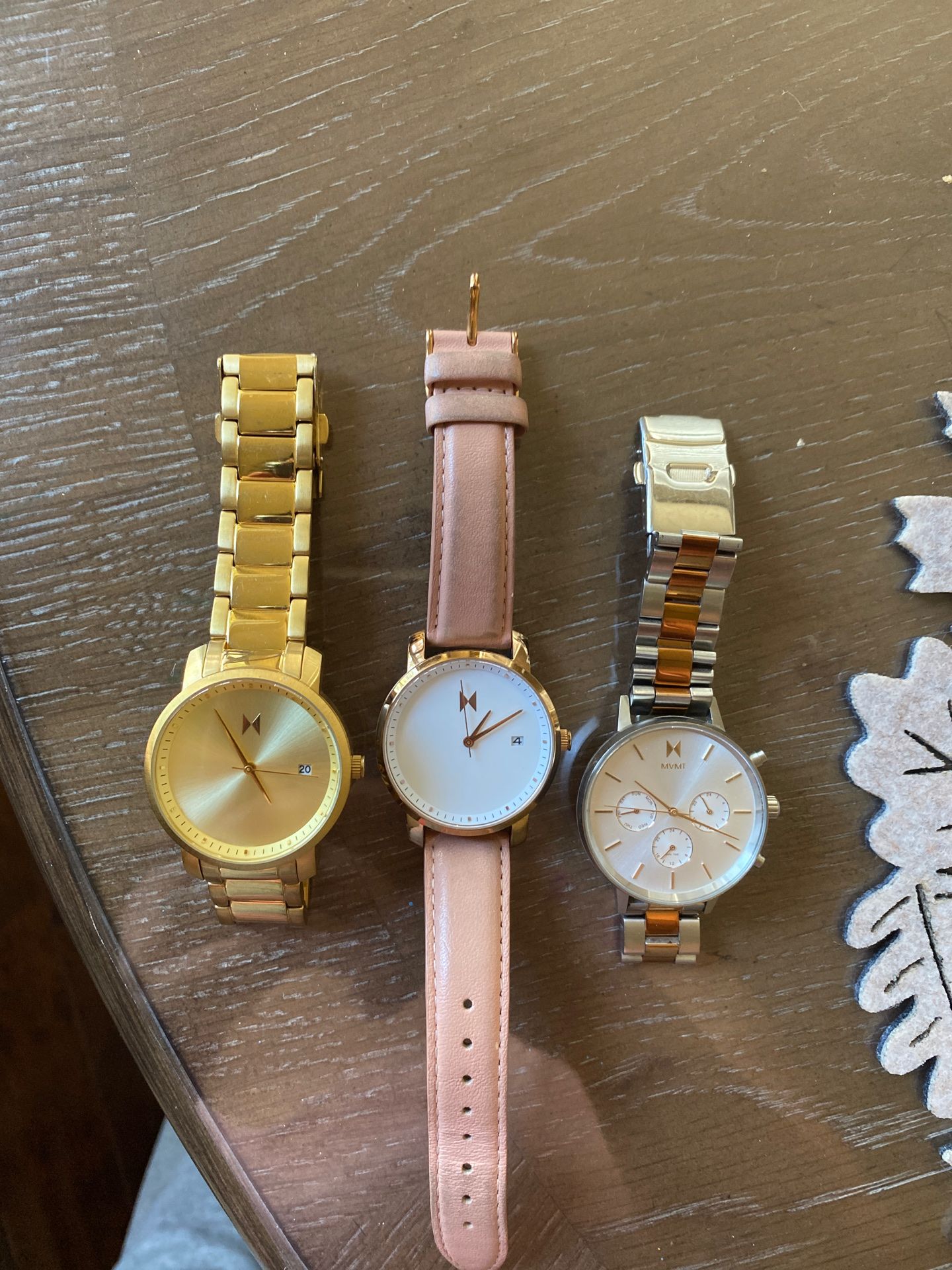 Women’s MVMT watches