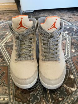 Air jordan shoes size 10 in great condition