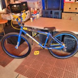 GT Dino.\nB m x cruiser