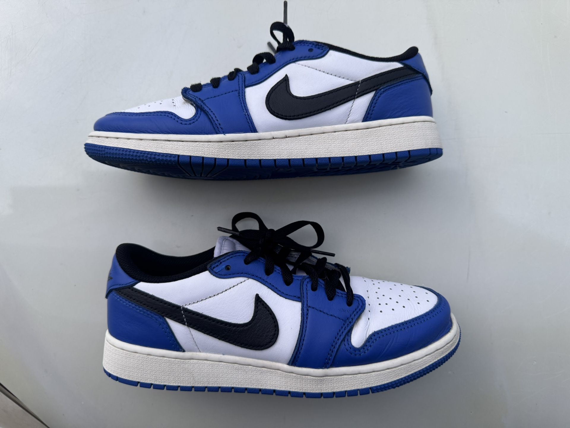 Air Jordan Retro 1 Low OG “Game Royal” Size 7Y/8.5W