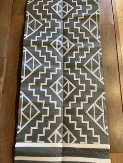 REVERSIBLE MAT