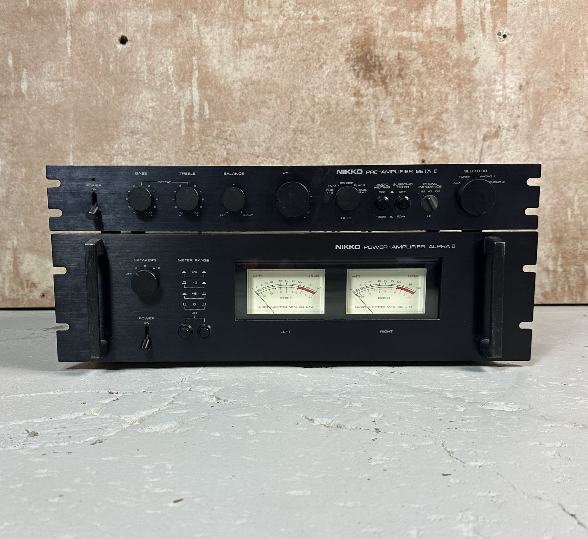 Nikko Alpha 2 Beta 2 Amplifier And Preamplifier