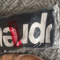 Supreme Hoodie XL