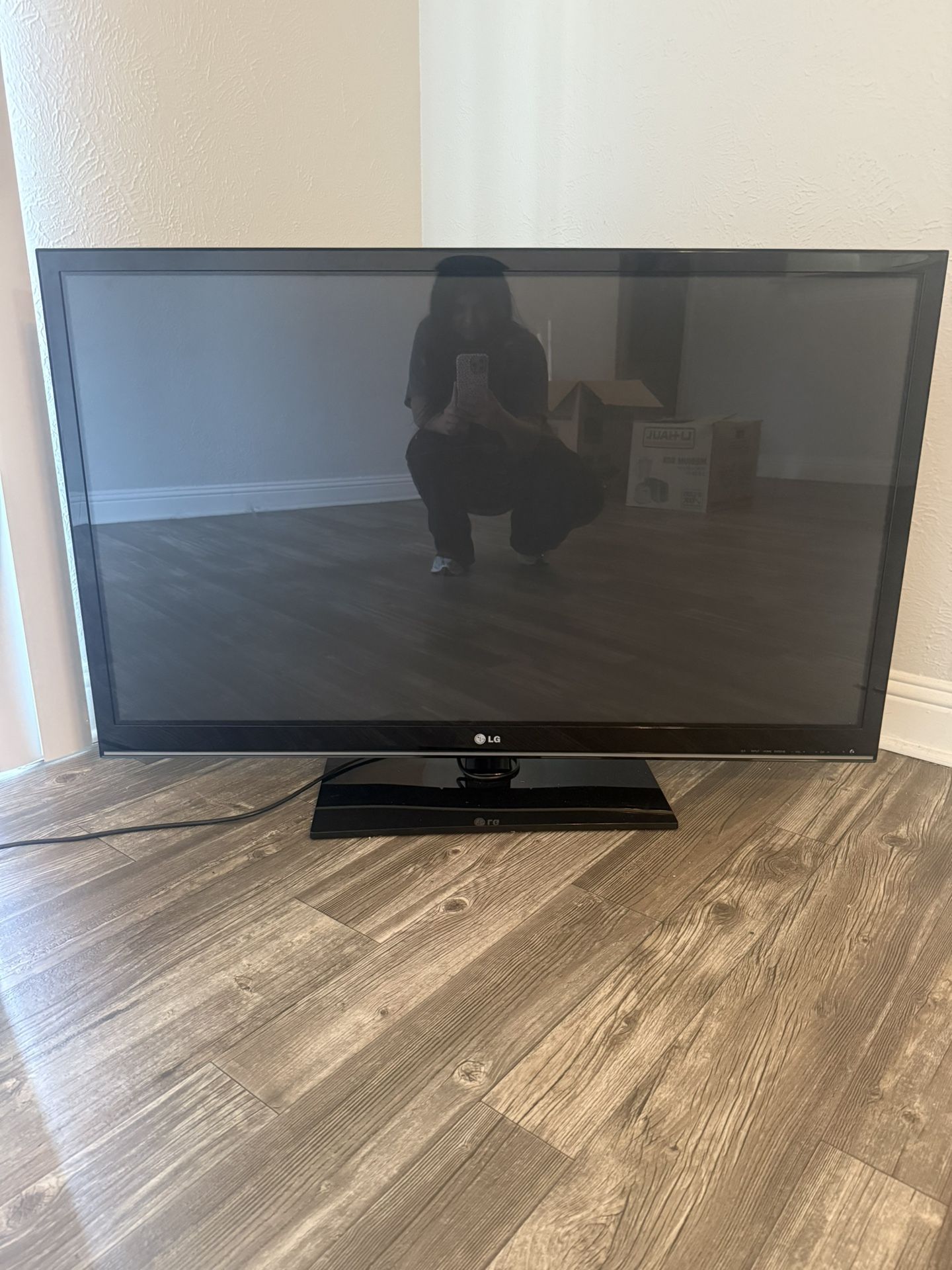 LG 46inch TV