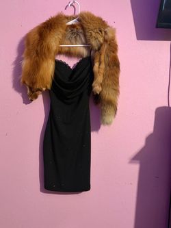 Real fox fur in near perfect condition