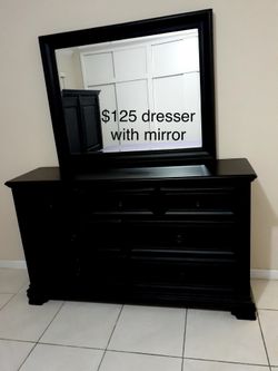 Dresser
