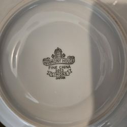 Box of china, bowls and plates from harmony house