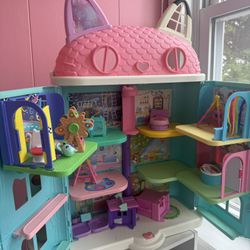 Gabby Dollhouse 
