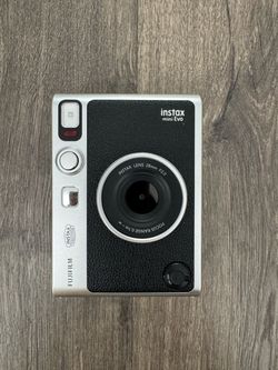 instax mini evo