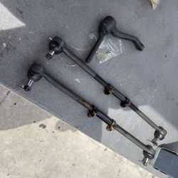 77-92 Cadillac, 77- 96 Impala/Caprice Tie Rods and Idler arm