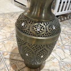 Ornate Brass Vase with Crystal‑Style Gems – Lightweight Home Decor