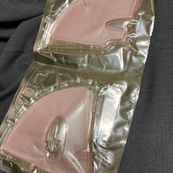 ROSE QUARTZ ANTIOXIDANT COLLAGEN FACE MASK