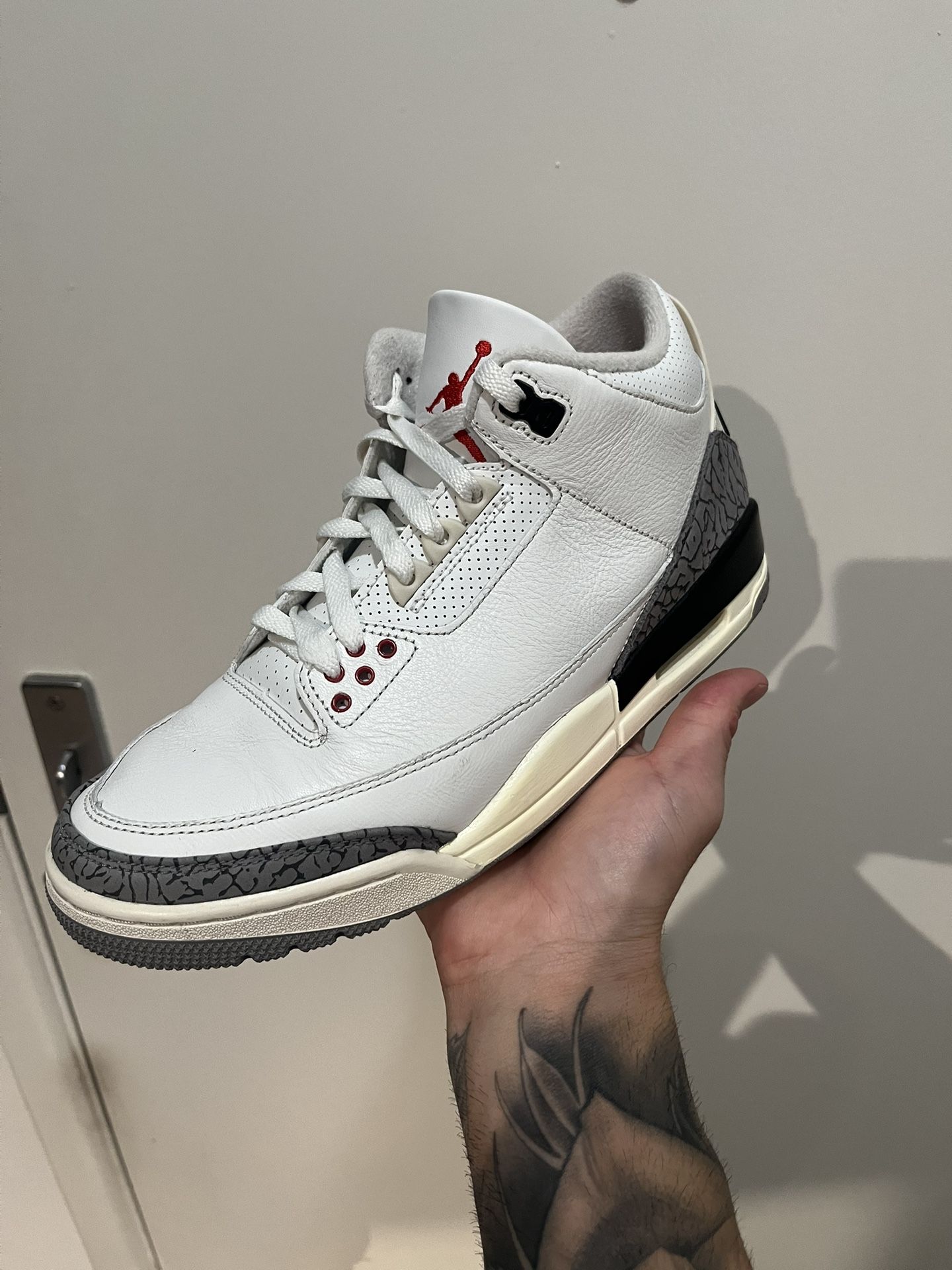Air Jordan Retro 3 Reimagined sz 8.5