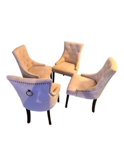 Set of 4 Tufted Velvet Dining Chairs