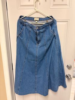 Long Denim A-Line Maxi Skirt with pockets