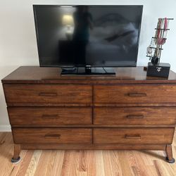 Bedroom Set - 3 Pieces